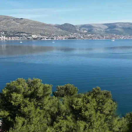 Romantic By The Sea With Panoramatic View Hébergement de vacances *