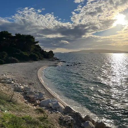 Romantic By The Sea With Panoramatic View Hébergement de vacances