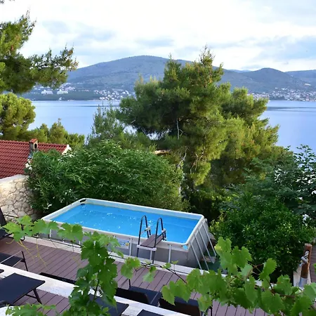 Romantic By The Sea With Panoramatic View Hébergement de vacances Donji Okrug (Ciovo)