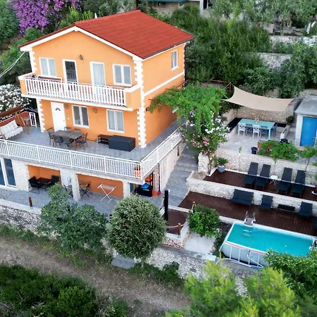 Romantic By The Sea With Panoramatic View *