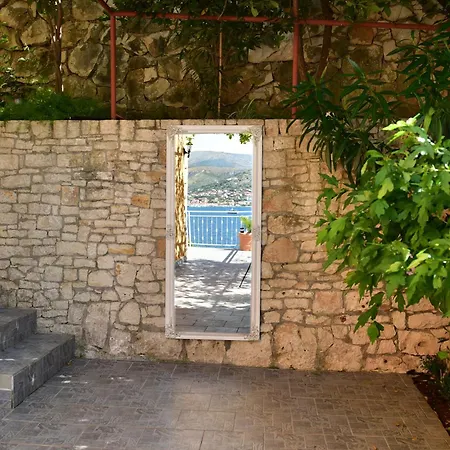 Romantic By The Sea With Panoramatic View