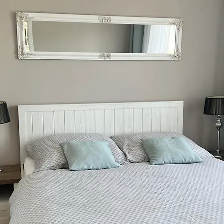Romantic By The Sea With Panoramatic View Holiday home